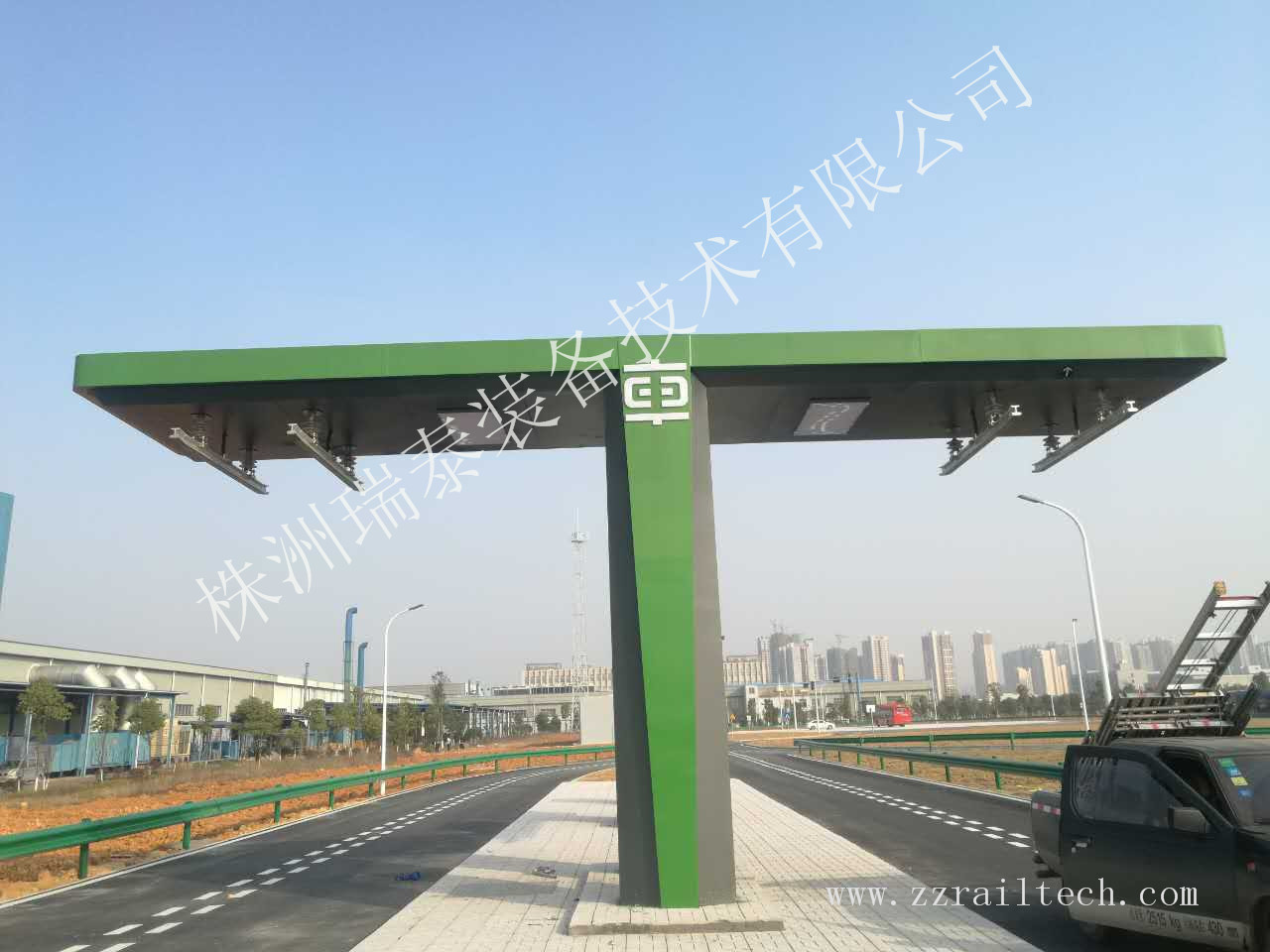 無(wú)軌電車(chē)充電架 無(wú)軌電車(chē)充電架